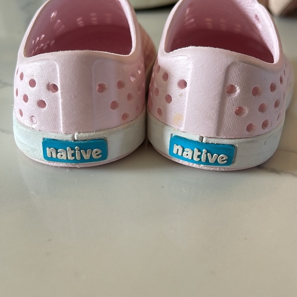 NATIVE TODDLER SHOE - Picture 2 of 2